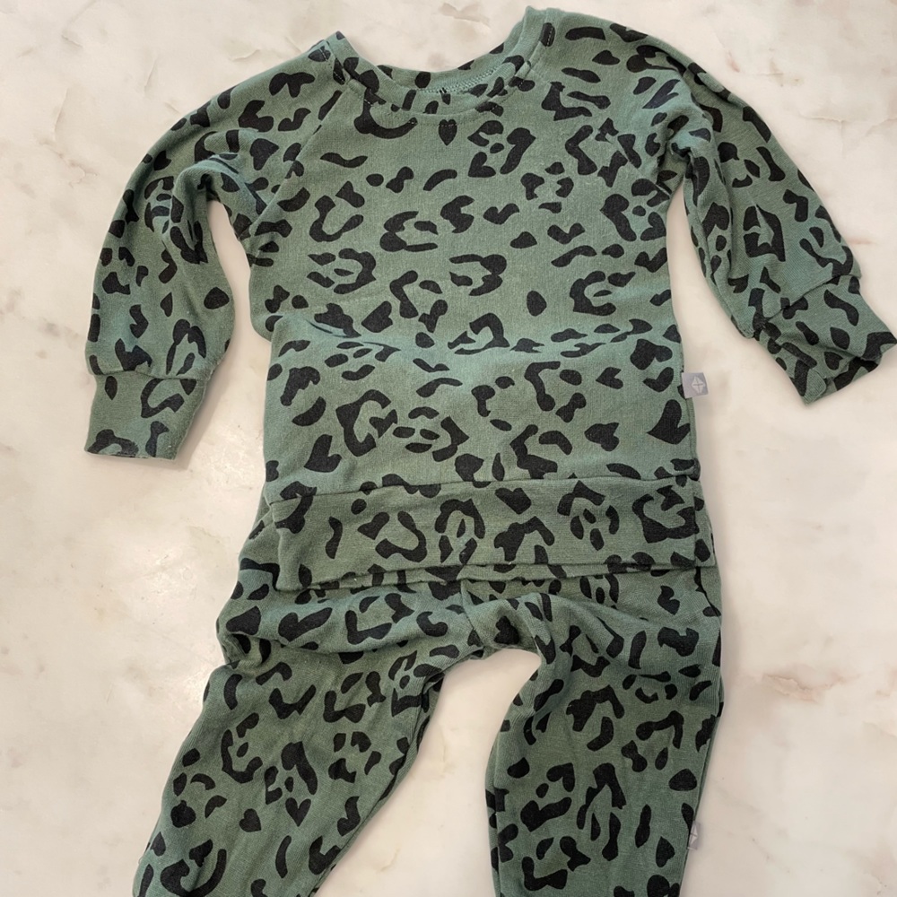 EUC Kyte Baby Jogger Set (6-12 M)